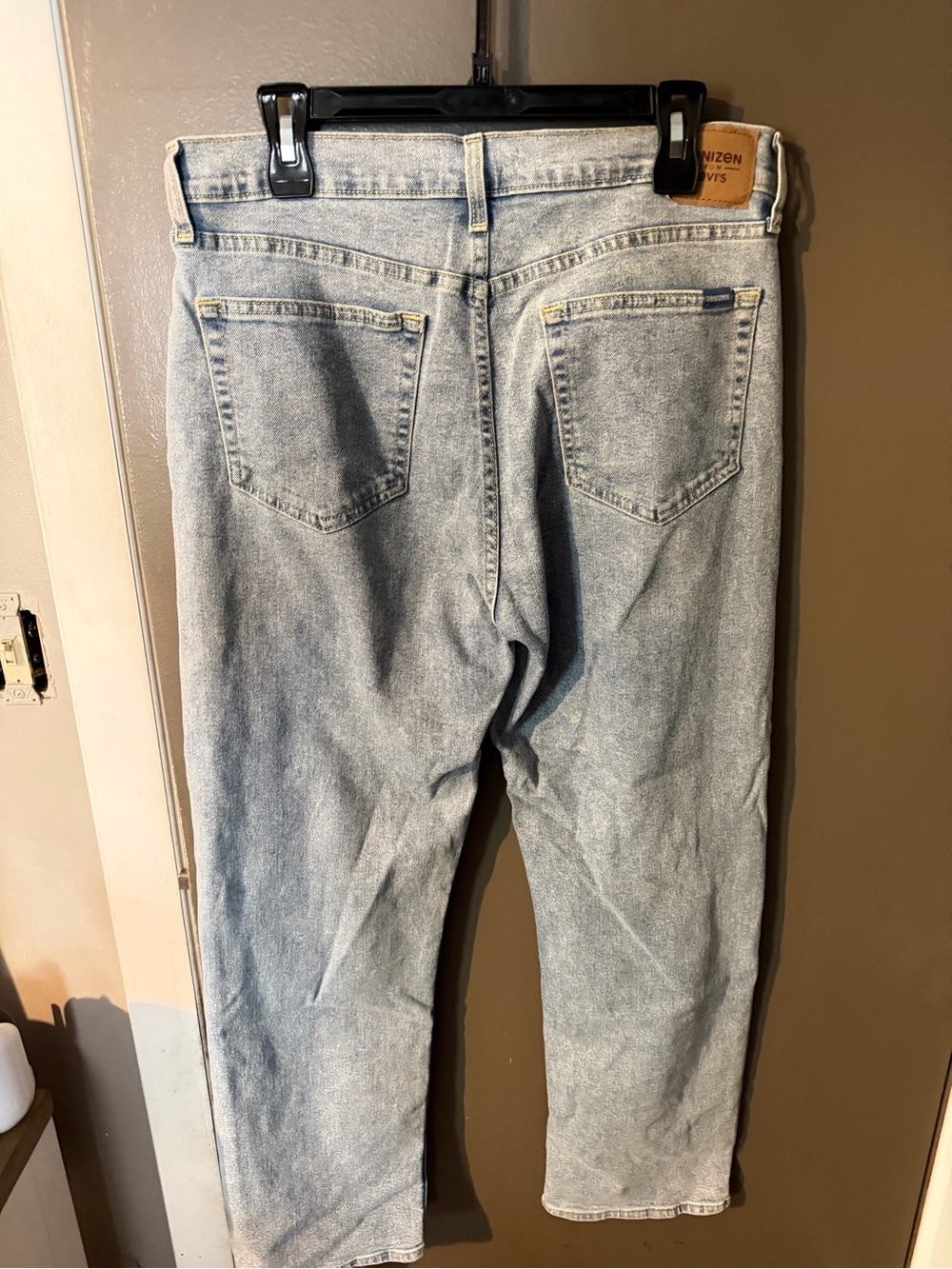 Denizen from Levi's Women's Straight Leg Light Blue Jeans - Picture 2 of 5